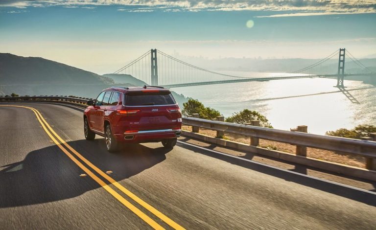 Jeep Grand Cherokee L. 5,20 metros de SUV desde 31.755 euros al cambio