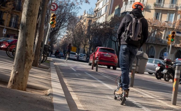 Chocar a 25 km/h con un patinete produce lesiones graves