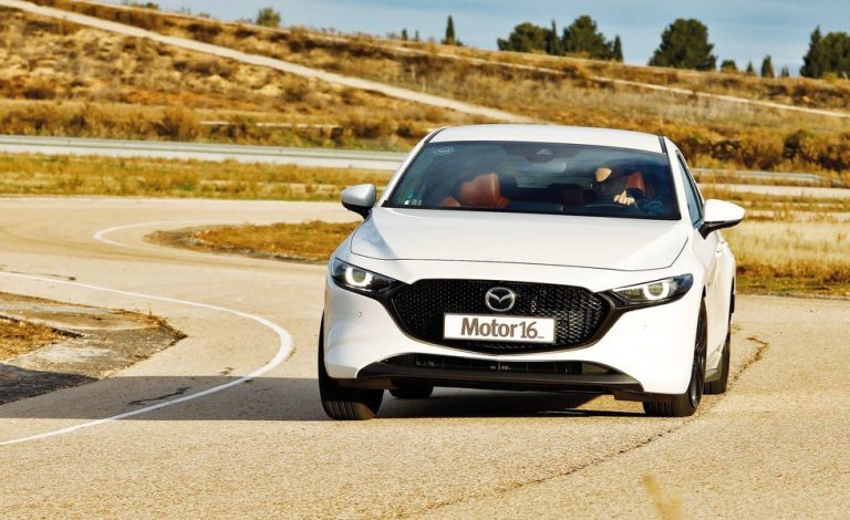 Mazda3 Skyactiv-X 100 Aniversario. A su manera