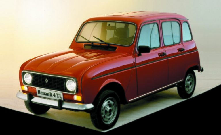 Renault 4L. Este legendario modelo cumple 60 años