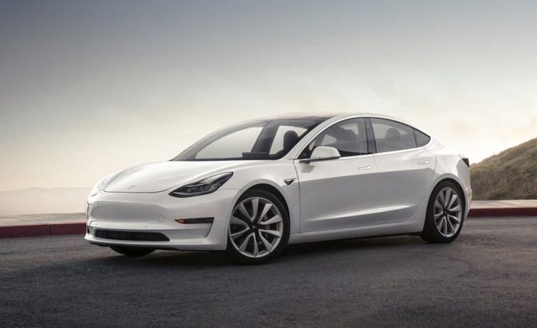 Unplugged Performance equipa al Tesla Model 3 e Y con diferencial autoblocante