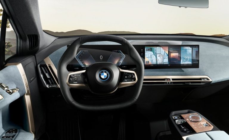 BMW iDrive 8. Así es el nuevo sistema de infoentretenimiento de la marca