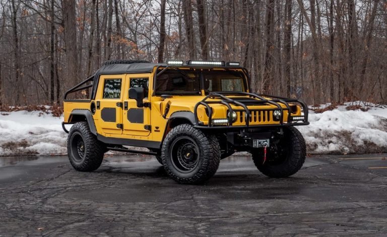 Mil-Spec Automotive M1-R. El Hummer H1 más salvaje y lujoso de la historia