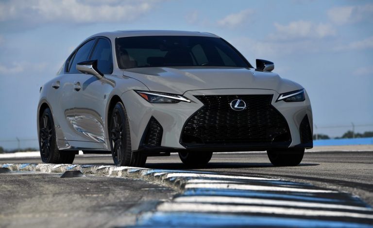 El Lexus IS 500 F Sport Performance Launch Edition. 500 ejemplares especiales