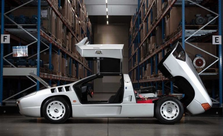 Isdera Imperator 108i. ¿Quieres uno de los 30 que fabricaron?