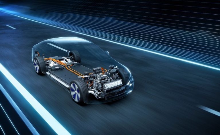 El Mercedes-Benz EQS ya tiene fecha de debut: el 15 de abril