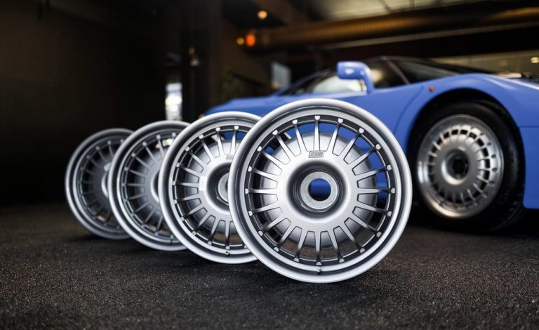 Estas llantas de un Bugatti EB110 costarán como un Seat Ibiza