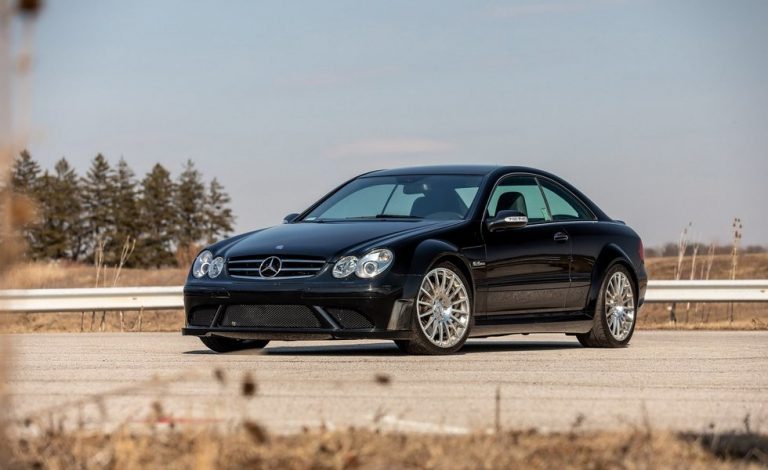 Mercedes-Benz CLK 63 AMG Black Series. Esta criatura busca un nuevo hogar