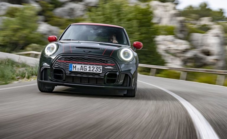 Mini John Cooper Works 2022. Mini cambios