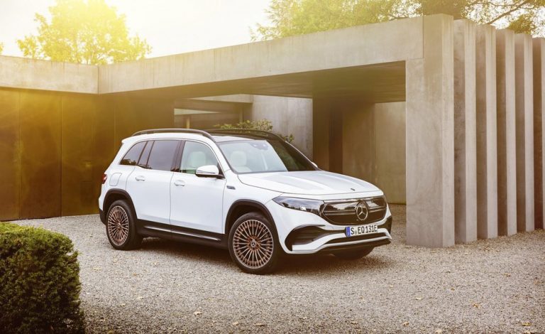 Mercedes-Benz EQB 2022. Un pasito más