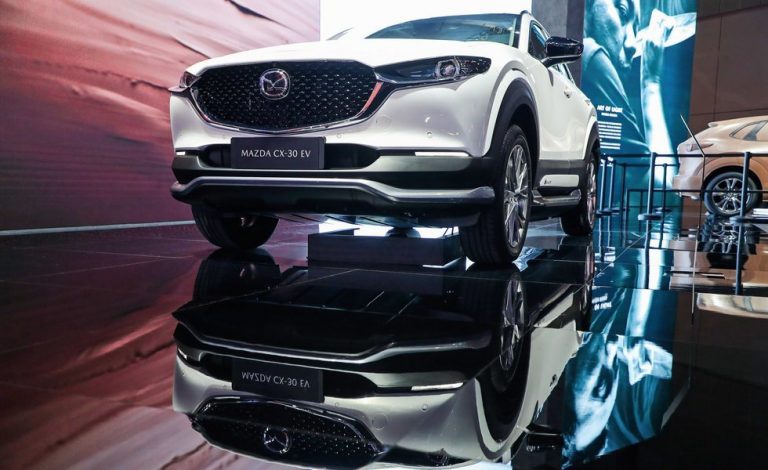 Mazda CX-30 EV. Un MX-30, pero más amplio y funcional