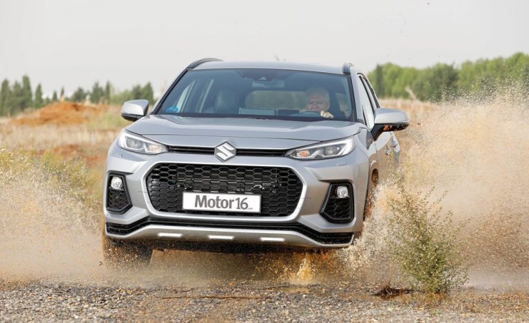 Suzuki Across Plug-in Hybrid GLX. El mejor Suzuki de la historia