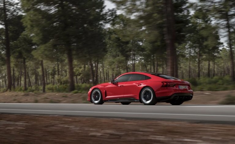 Conducimos el Audi e-tron GT. Nueva dimensión eléctrica