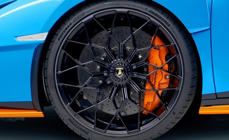 Lamborghini elige a Bridgestone como proveedor de neumáticos para su Huracan STO
