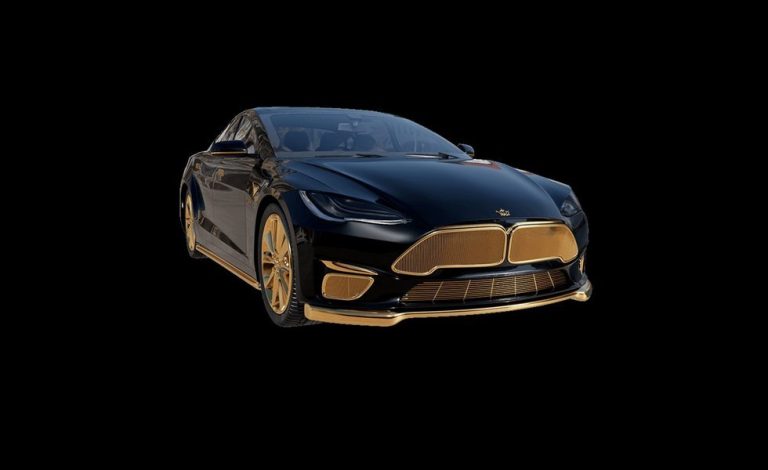 Tesla Model S. Caviar lo baña en oro de 24 quilates