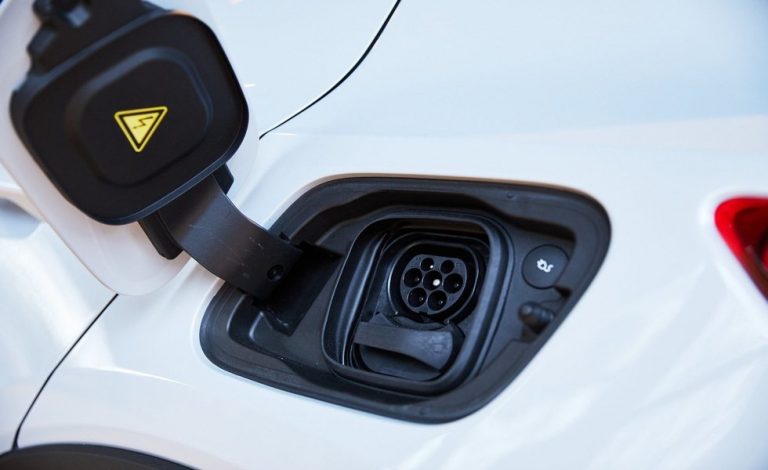 5 falsos mitos sobre la movilidad eléctrica que tienes que erradicar