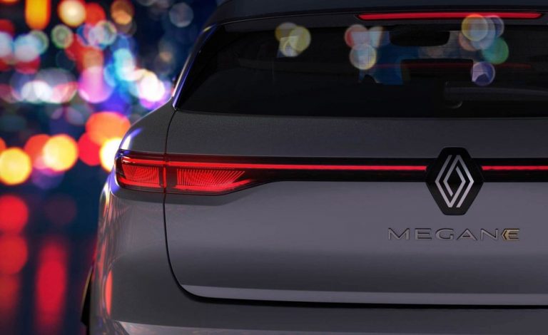 El futuro Renault Mégane tendrá versión eléctrica. Y comienza a asomarse