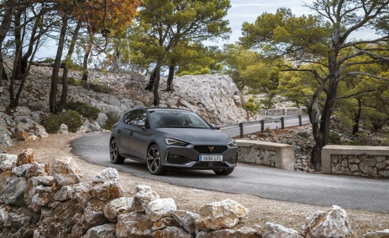 Cupra León. Ahora con un 2.0 TSI de 245 CV