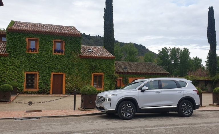 Conducimos el nuevo Hyundai Santa Fe 2021. Un gran buque insignia
