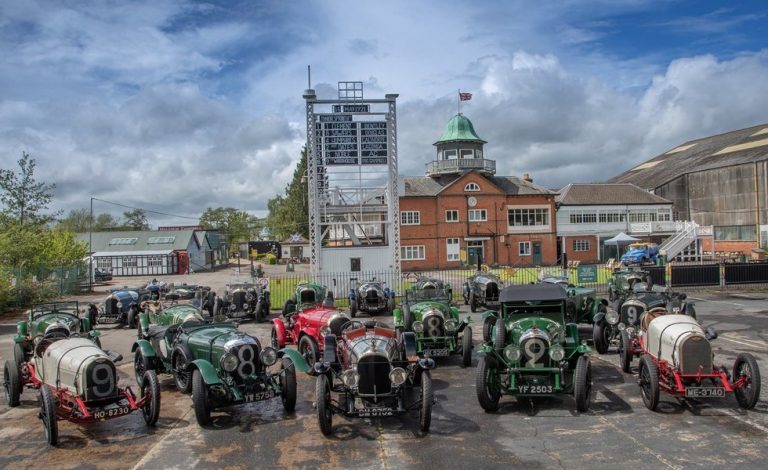 Bentley EXP2. Vuelve a donde logró su primera victoria hace exactamente 100 años