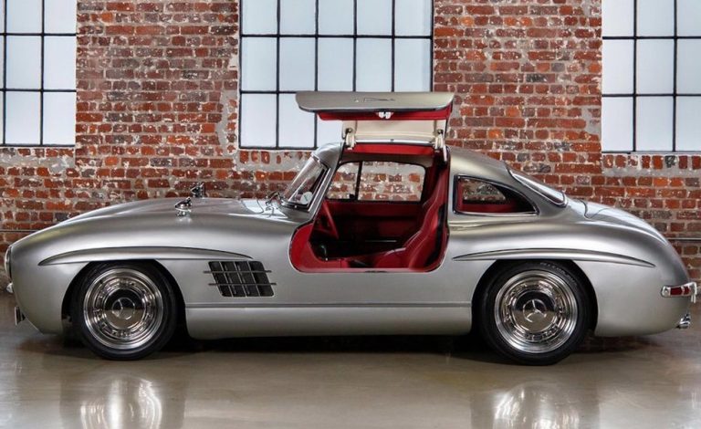 Mercedes-Benz 300 SL Gullwing parece, Mercedes-Benz SLK es