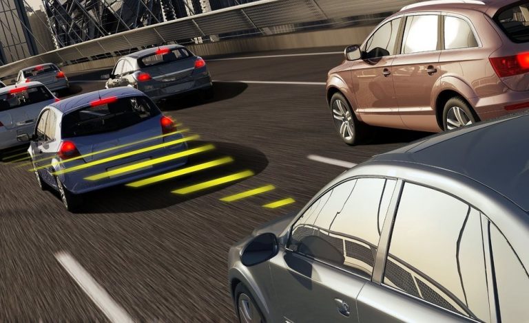 Las nuevas tecnologías de seguridad obligatorias que tus coches de flota llevarán