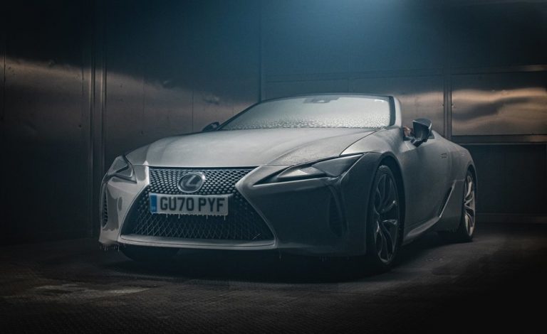El Lexus LC Cabrio ante una congelación extrema