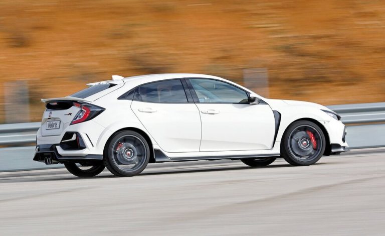 Honda Civic Type R Sport Line. El día de la bestia