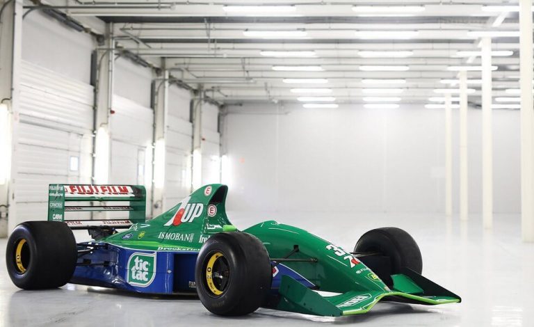 Se pone a la venta el primer Fórmula 1 pilotado por Michael Schumacher