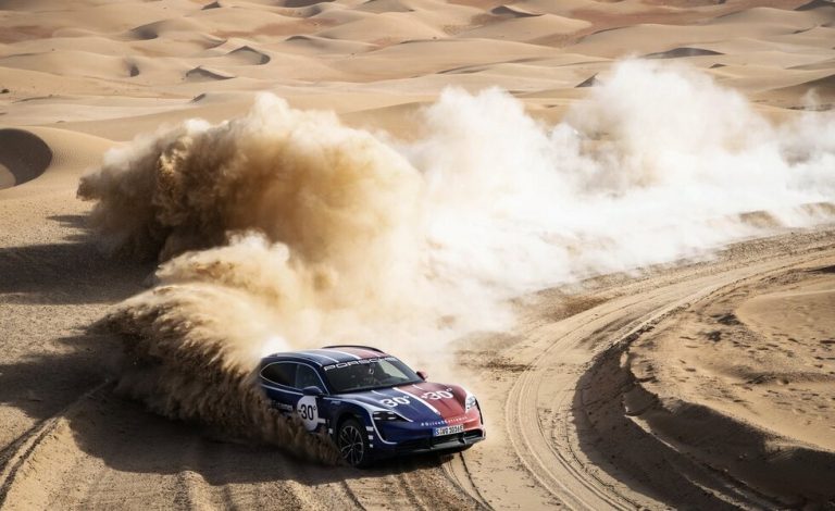 Porsche Taycan Cross Turismo. Entre el hielo y el fuego