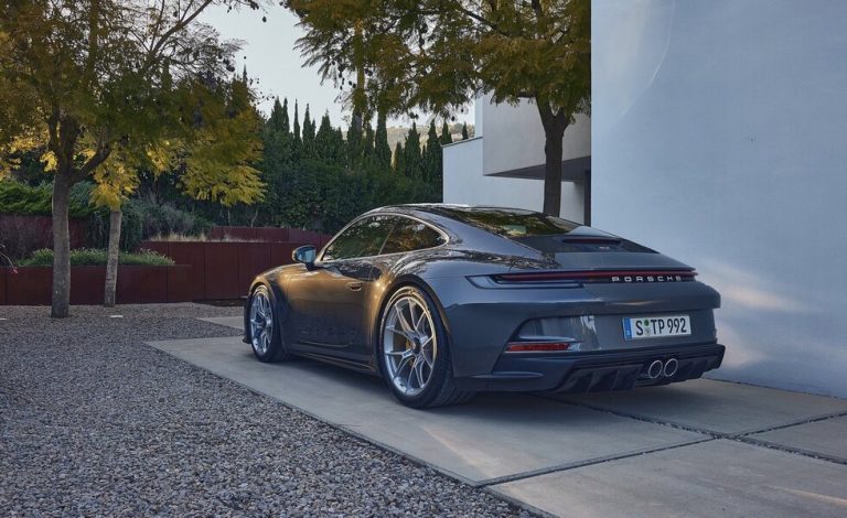 Porsche 911 GT3 Touring 2022. Sutileza sin coste