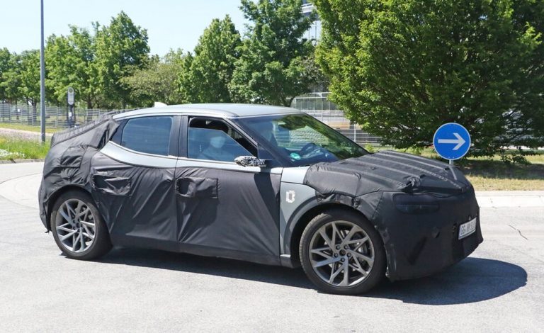 GV60. El eléctrico de Genesis rueda por Alemania
