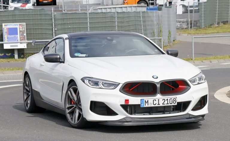 BMW M8 CSL. Superdeportivo superligero