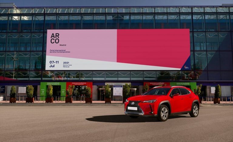 Lexus se vuelca con ARCOmadrid