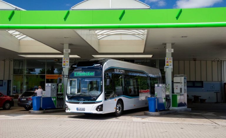 Hyundai Elec City Fuel Cell. El autobús de hidrógeno comienza sus pruebas en Alemania