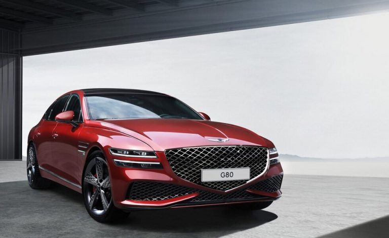 Genesis G80 Sport 2021. Acentuando sus fuertes