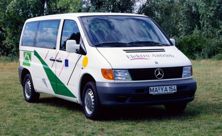 La Mercedes Vito 108 E celebra su 25 cumpleaños