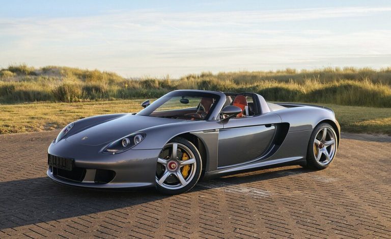 820.500 euros han pagado por este Porsche Carrera GT de Jenson Button