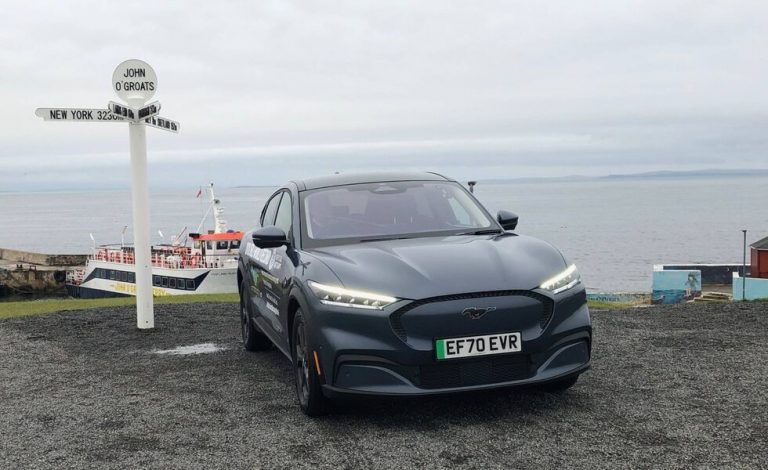 El Ford Mustang Mach-E consigue un récord Guinness