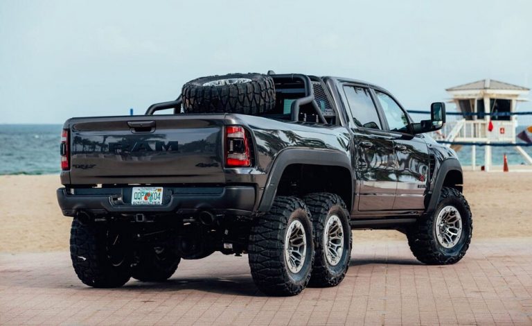 RAM 1500 TRX. Con seis ruedas gracias a Apocalypse Manufacturing