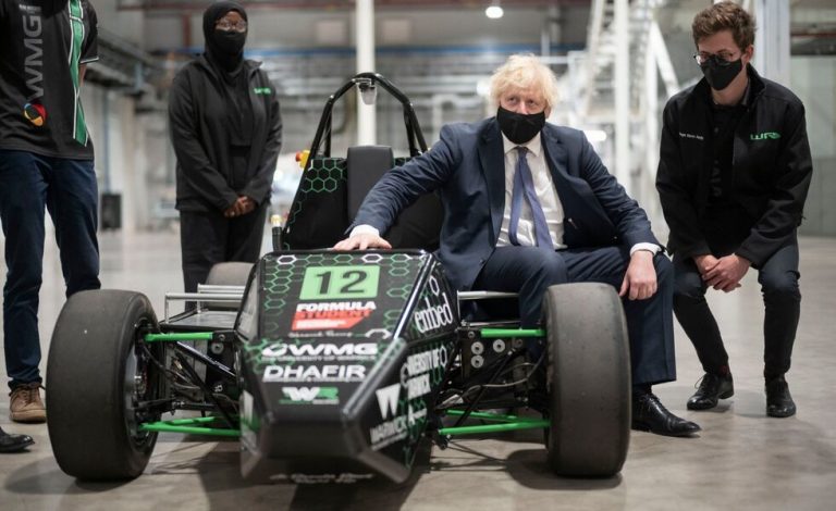 Boris Johnson apoya a un Fórmula Student desarrollado por un español