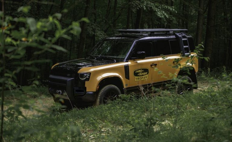 Land Rover Defender Trophy Edition 2022. Viaje al pasado