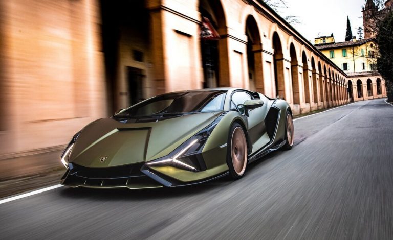 El Lamborghini Sián rinde homenaje a los pórticos de Bolonia