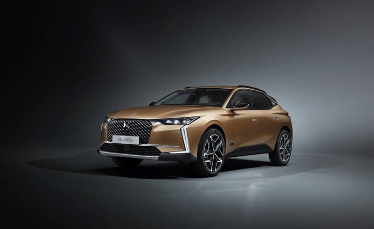 DS 4 Cross. Auténtico espíritu aventurero