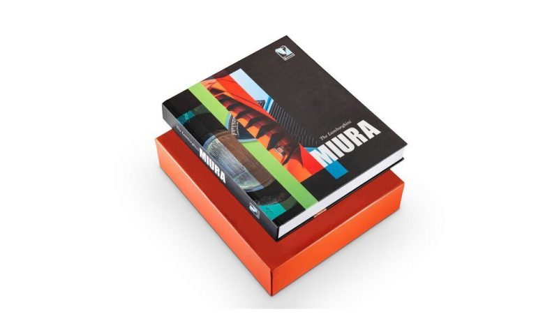 Este libro sobre el Lamborghini Miura cuesta una pequeña fortuna