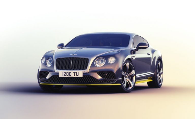 Bentley Continental GT Speed Breitling Jet Team Series. Volando a ras del suelo
