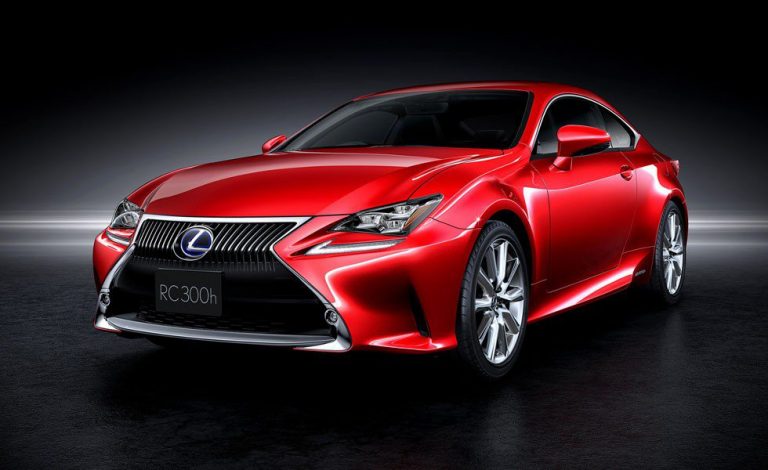 Lexus RC 300h. Comienza a venderse en España desde 45.900 euros