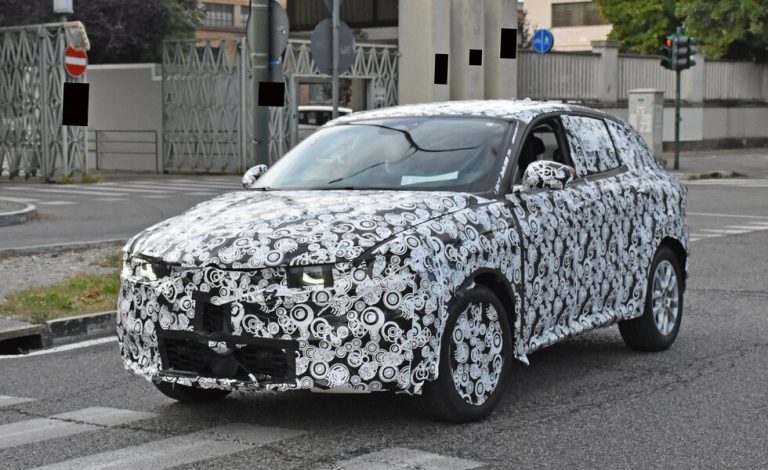 Alfa Romeo Tonale. Primeras imágenes espía del SUV italiano