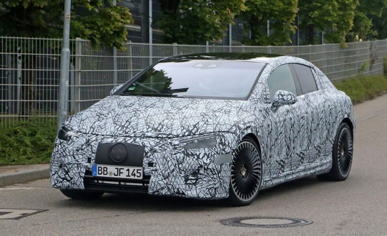 Mercedes-AMG EQE 53. La berlina eléctrica de altas prestaciones comienza a rodar