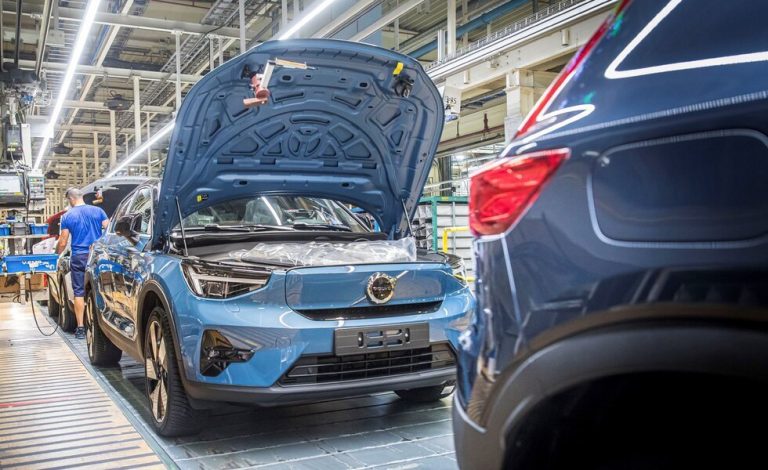 Volvo inicia la producción del SUV eléctrico C40